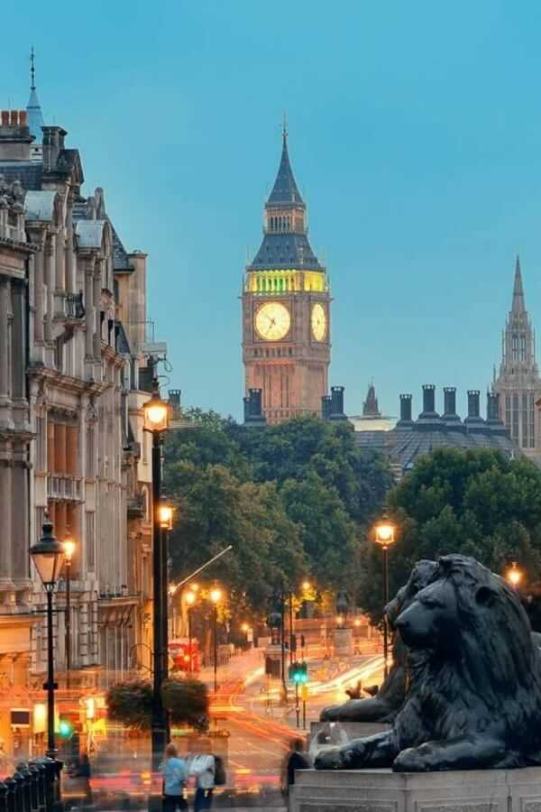 イギリス